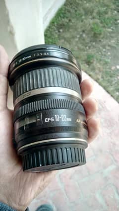 Canon EF-S 10-22mm f/3.5-4.5 USM SLR Lens /w hood & 3 filters