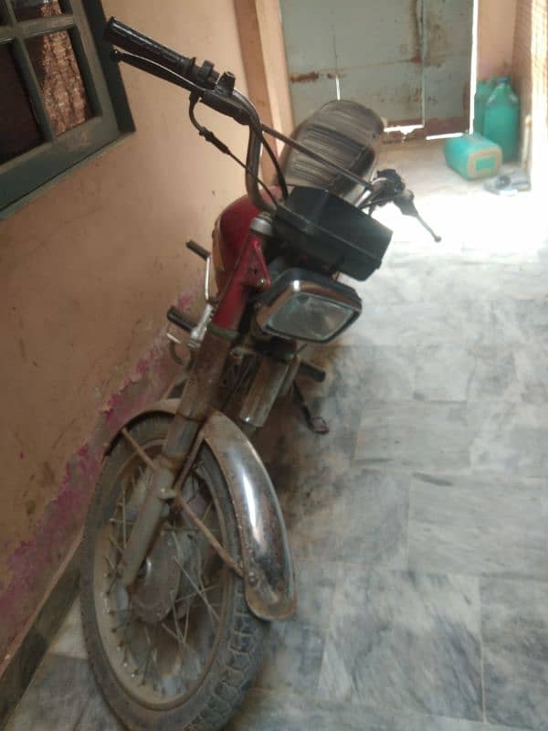 Honda CG 125 2021 khi Number cntct 0304 506 38 27 0