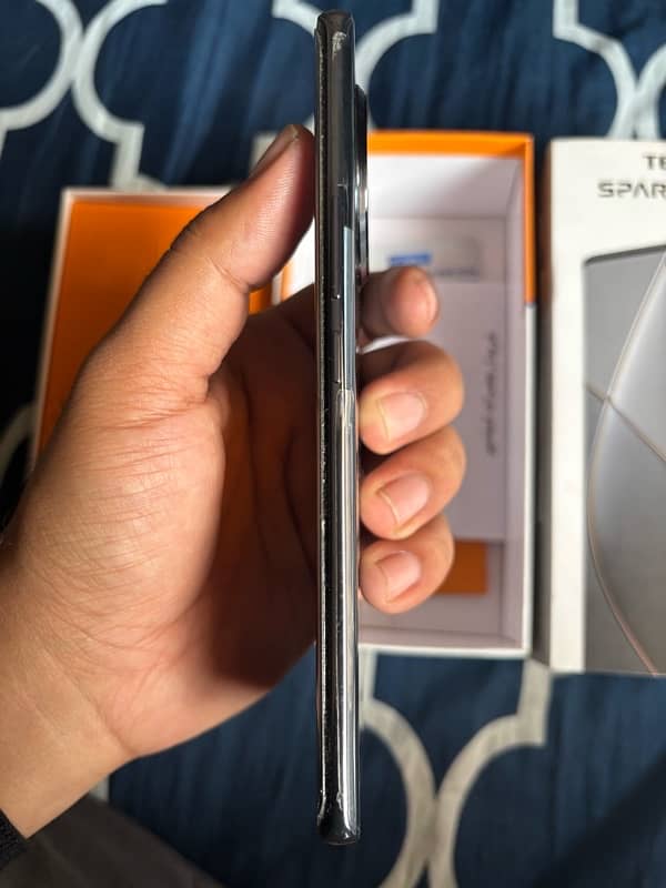 Tecno spark 20 pro plus 5