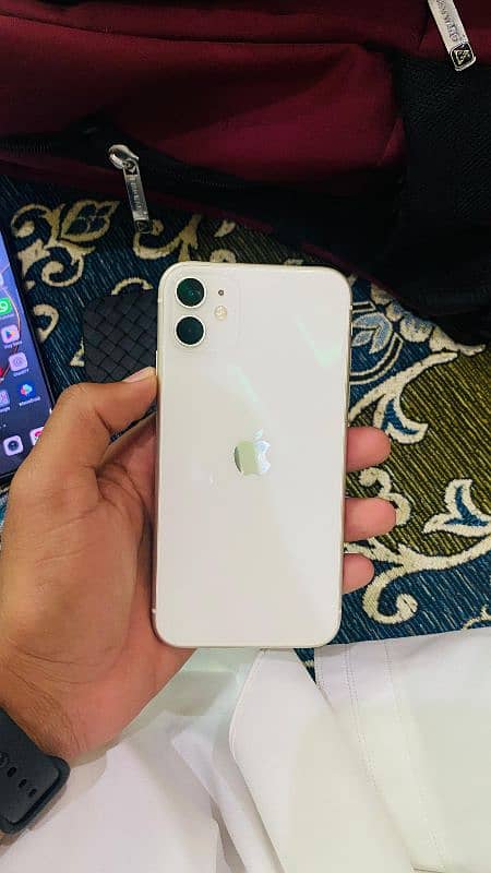 iphone 11 factory unlocked 3