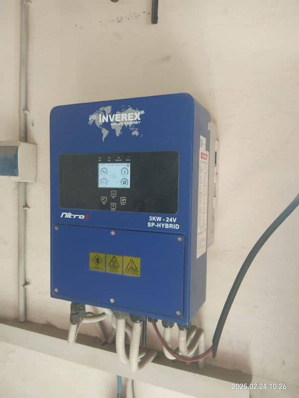 Inverex Introx 3KW Hybrid Solar Inverter 0