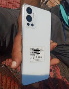 Infinix Hot 12