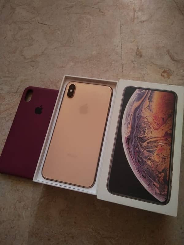 iPhone xs max pta approved 5