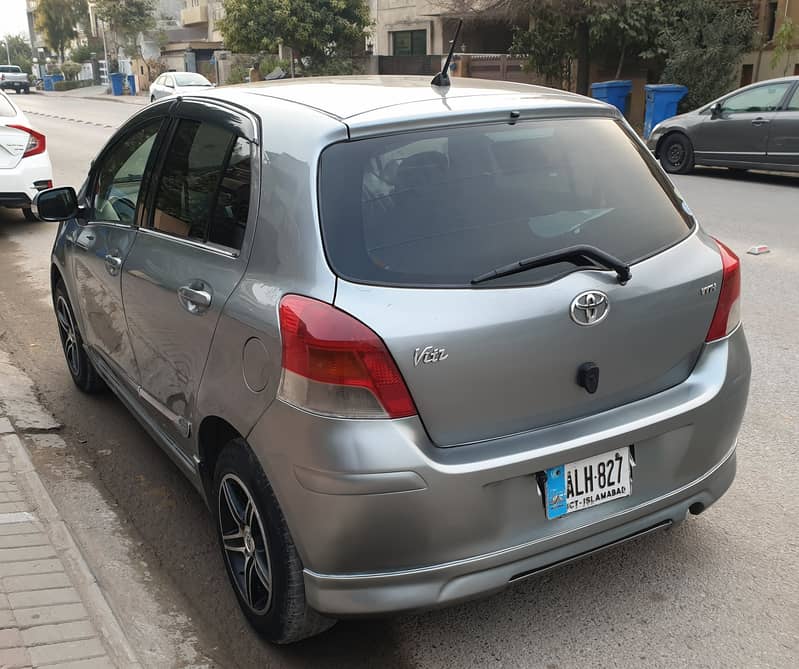 Toyota Vitz iLL 1.3 2007 5