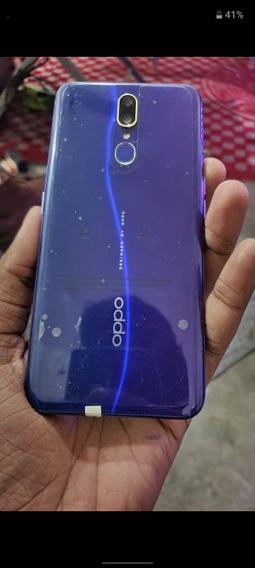 oppo F 11 0