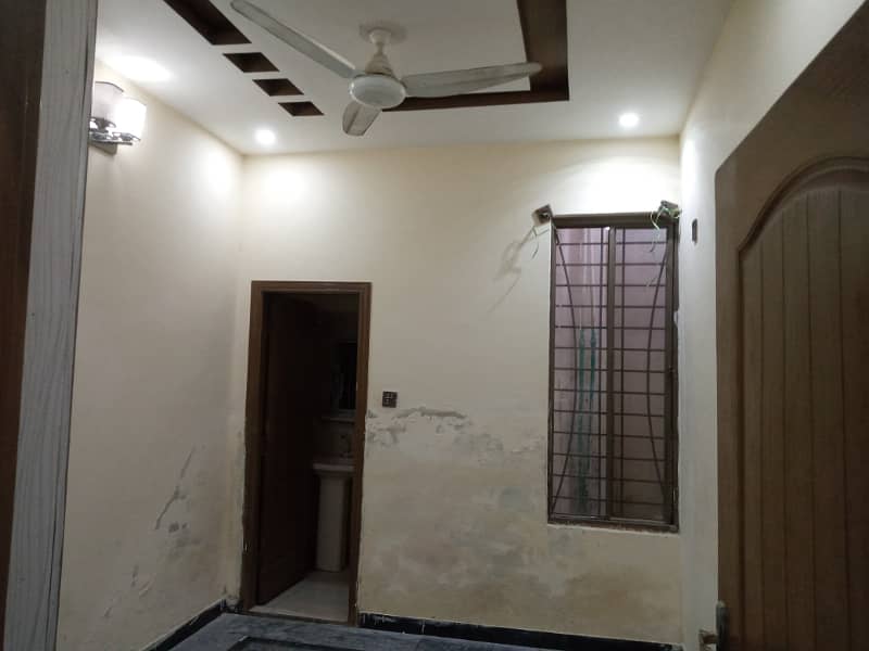 2 rooms portion available for rent in khanna pull sanam chok 5