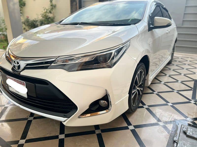 Toyota Altis Grande 2018 0