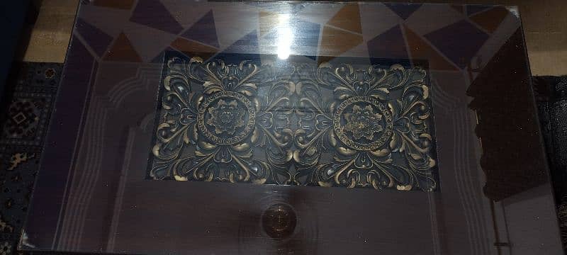 new look center table for sale in good condition 3