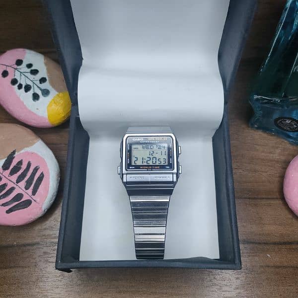 Casio data bank 50 vintage watch for sale total brand new 2