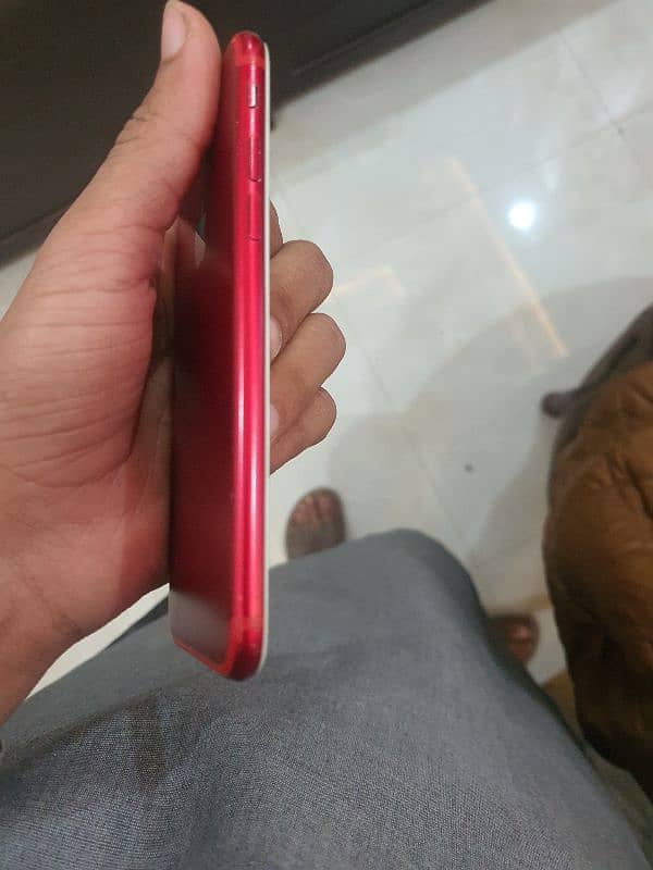 iphone 7 red colour 3