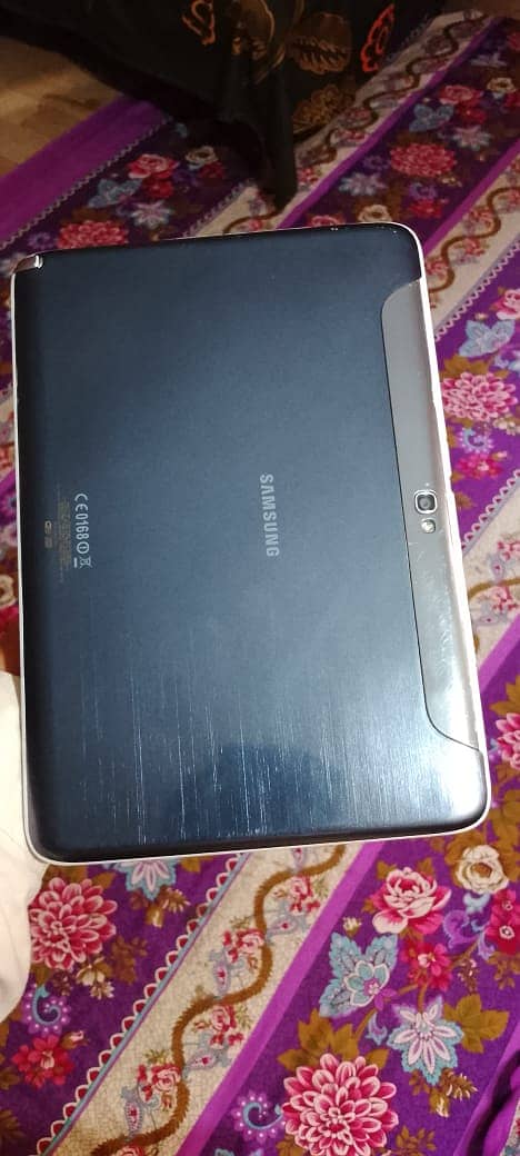 WIFI SAMSUNG TABLET  32GB/  USED GOOD ALL APPS good working 1