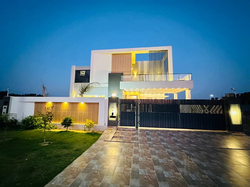 100% Original Pictures! 1 Kanal Brand New Double Unit Luxury Modern Design House For Sale In DHA Ph 7 | Near By Park And McDonald's 0