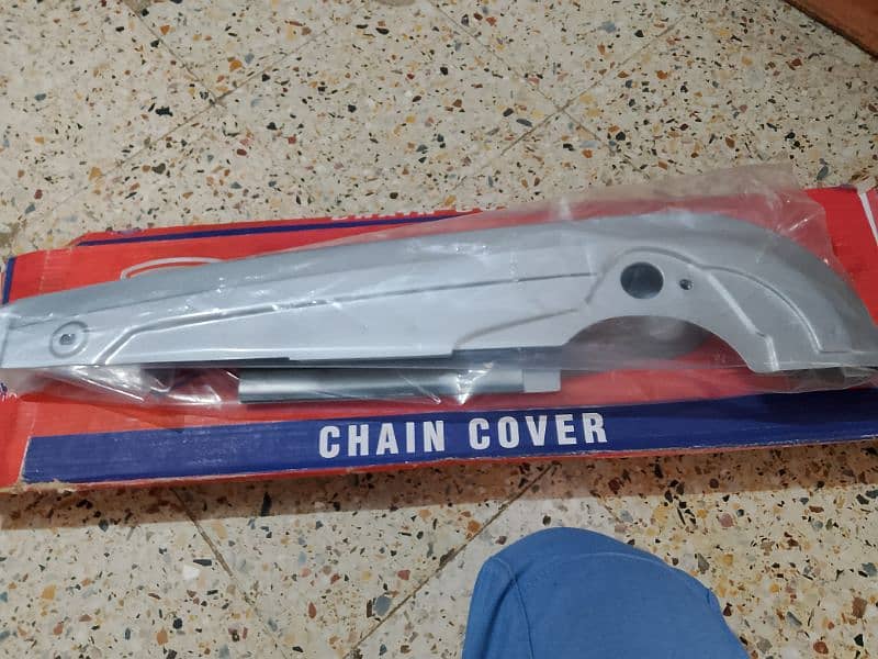 CD 70 chain cover for sale contact no . 03002488769 1