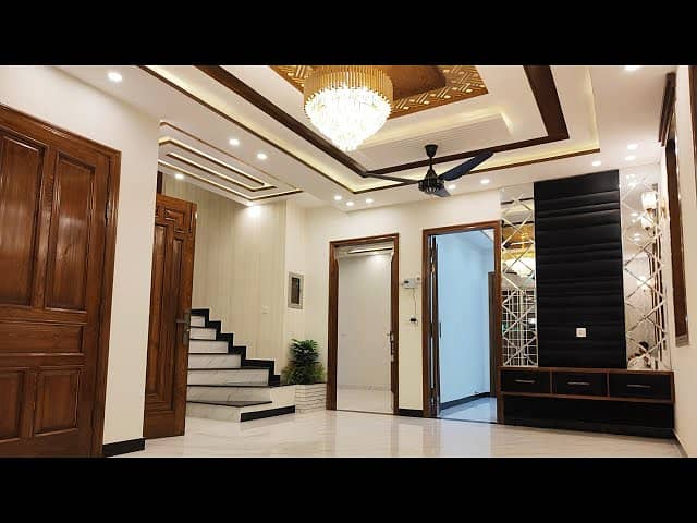 5 Marla Building For Rent Near FFC Gulberg 3