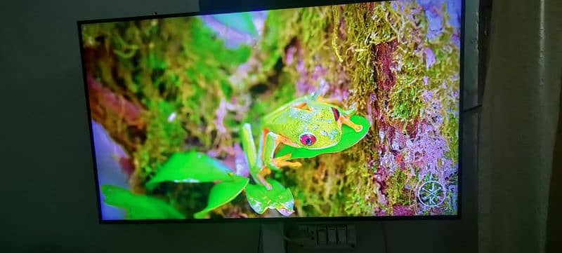 Samsung 43in Crystal UHD 4k Ultra Smart led tv for sale 5