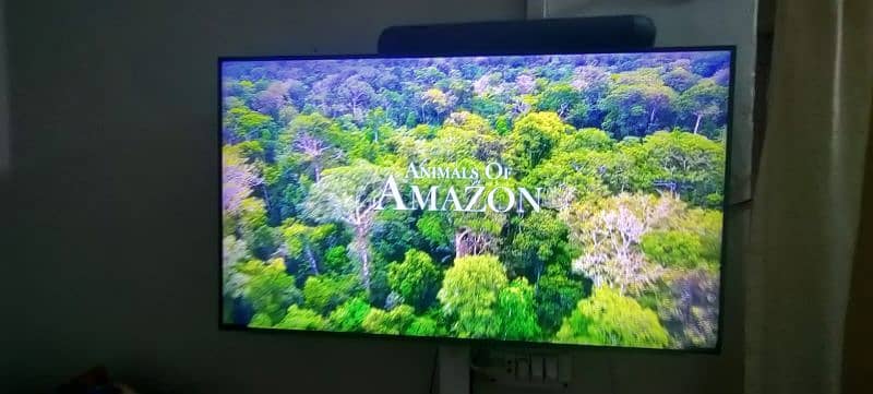 Samsung 43in Crystal UHD 4k Ultra Smart led tv for sale 6