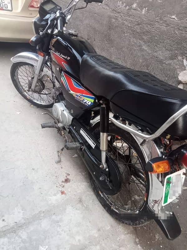 honda cd 70 2018b model in good condition 0/3/4/9/6/9/4/1/8/1/7 6