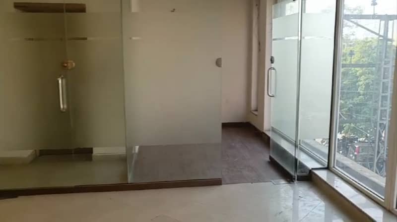 8 Marla 4th Floor Office With Elevator For Rent In DHA Phase 5,Block B, Lahore. 15