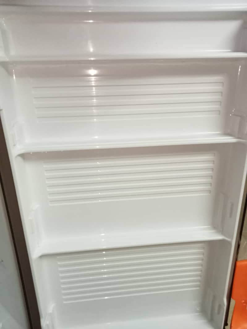 Used Refrigrator For Sale Dawlance 3