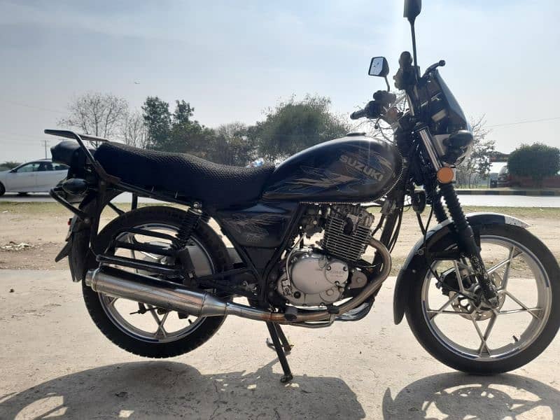 Suzuki gs 150 se in a lush condition  ready for sale 5