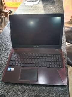 Asus gaming Laptop core i7 HQ 7th generation