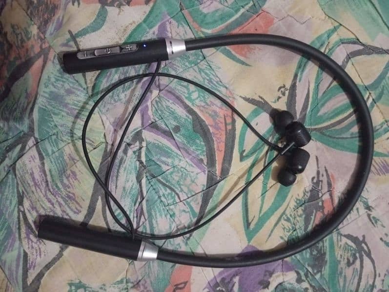 neckband handfree 3