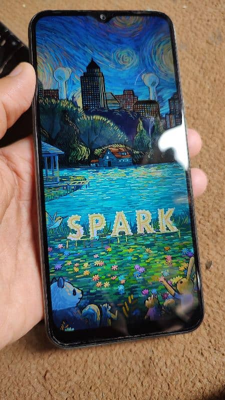 selling Tecno spark7 2 )32 very good bettry timing 10by8.5 phone condi 5