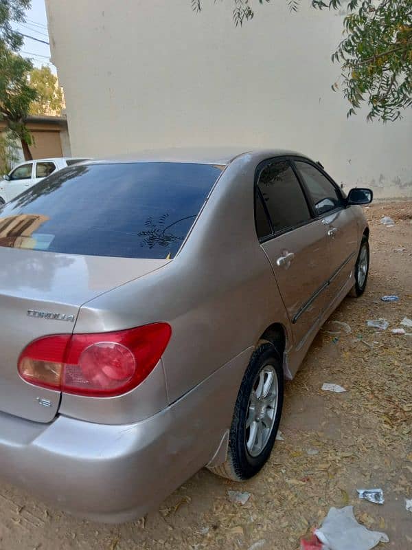 Toyota Corolla 2005 3