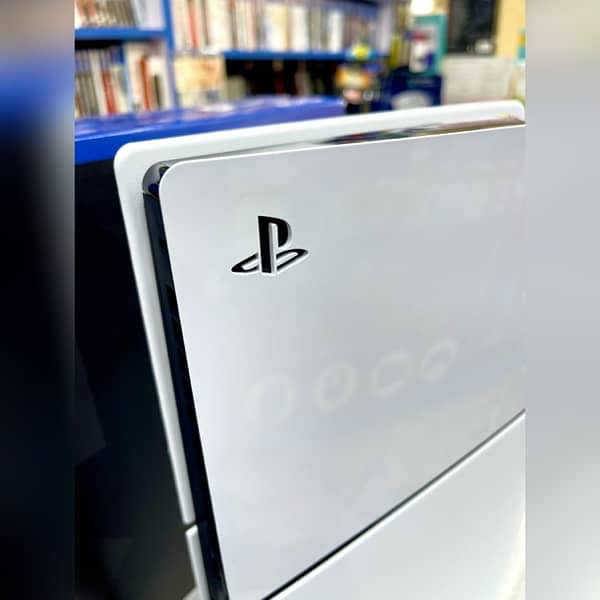 PlayStation 5 Slim Digital 1