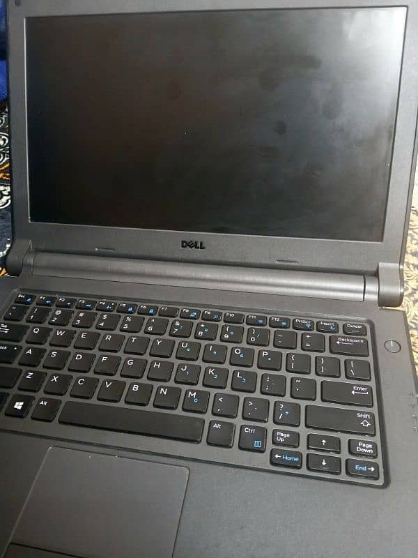 Dell latitude 3350 (I5 & 5Th gen) 1