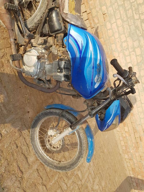 Yamaha YD 125 2013 model 5