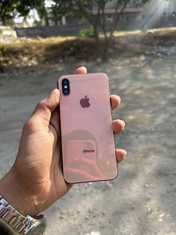 iphone xs 1