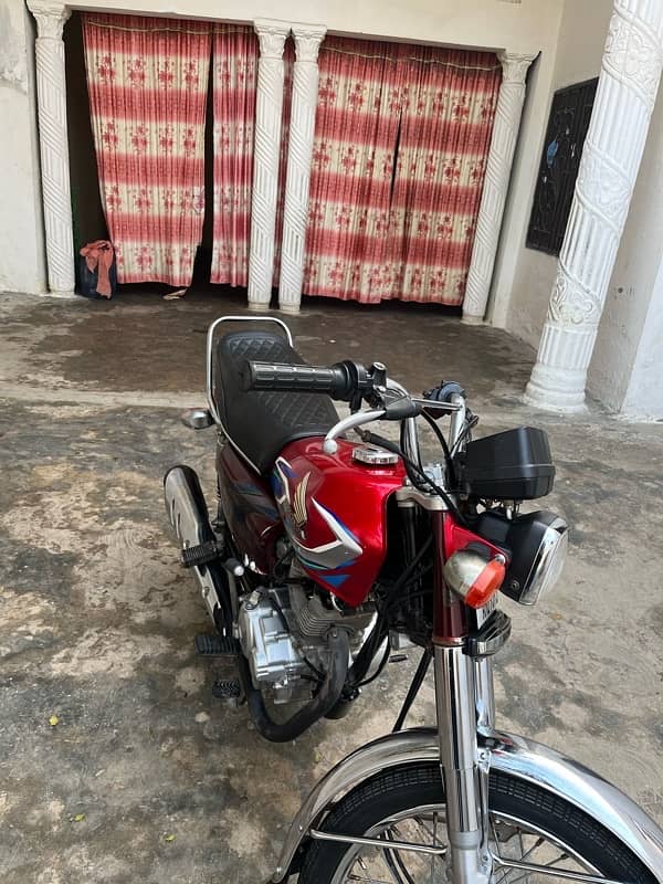 Honda 125condition new all  ok 7