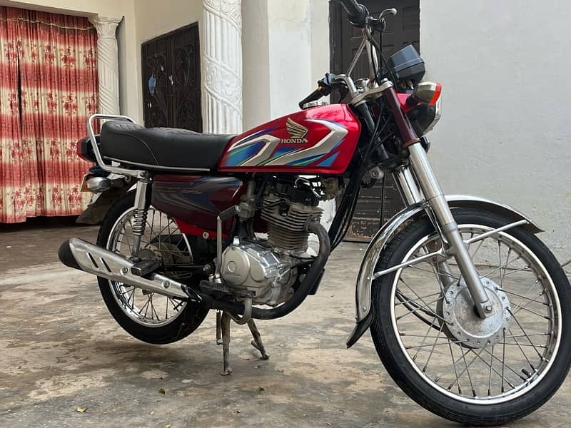 Honda 125condition new all  ok 10