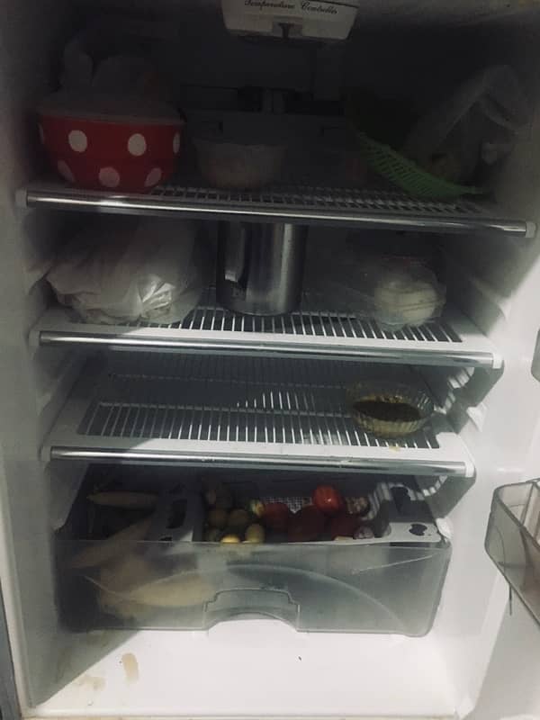 dawlance refrigerator 1