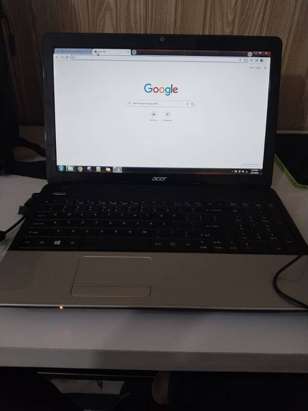 Accer Laptop i5 4