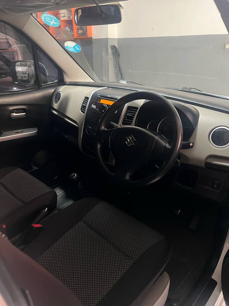 Suzuki Wagon R 2019 4