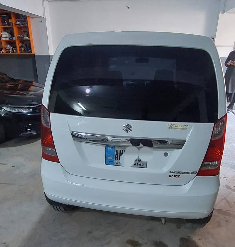 Suzuki Wagon R 2019 14