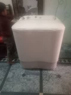 Haier double washing machine good condition and work