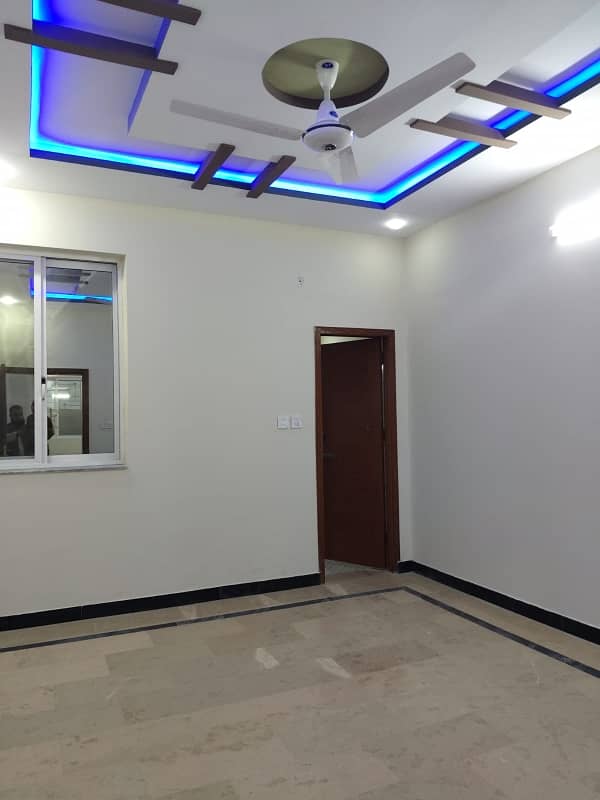 1250 Square Feet House In H-13 For sale At Good Location 4