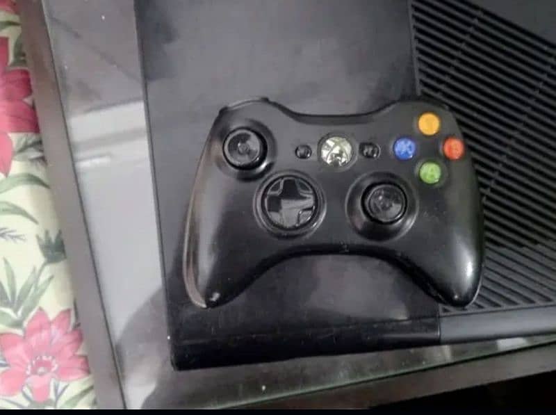 XBOX 360 SLIM A 1