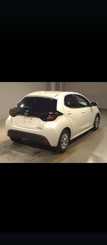 Toyota Yaris 2021 1