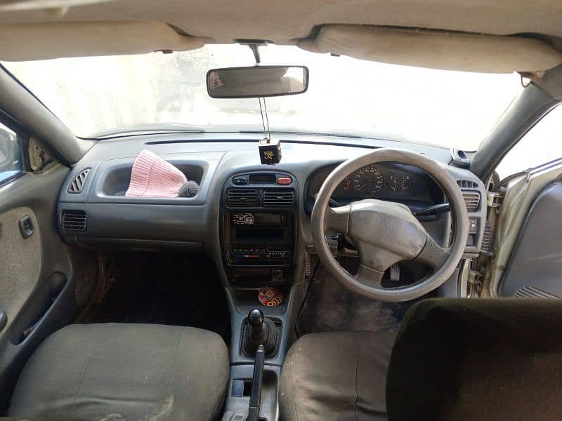 Suzuki Baleno 1999 4