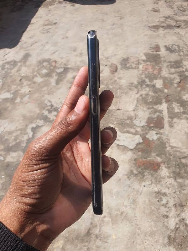 Redmi Note 11 black color 4+2 / 128 1