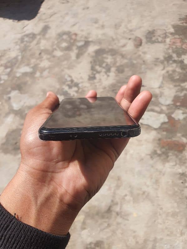 Redmi Note 11 black color 4+2 / 128 4