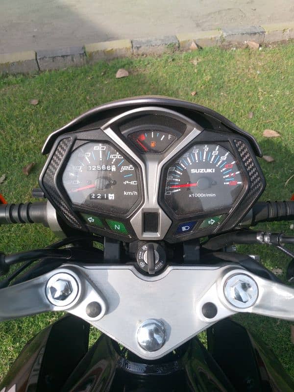 Suzuki 125 2024 APL,4 11