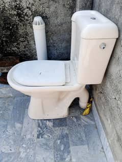 commode toilet full size