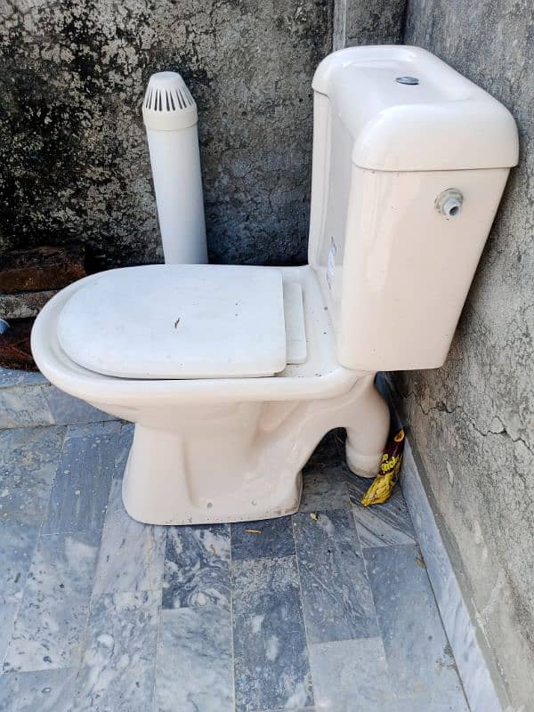 commode toilet full size 0