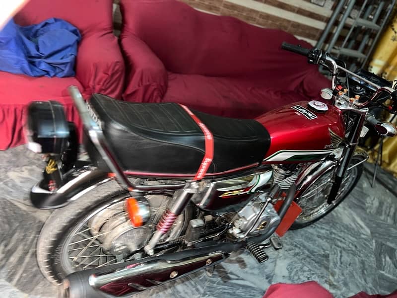 Hounda 125 condition new all ok bike 3