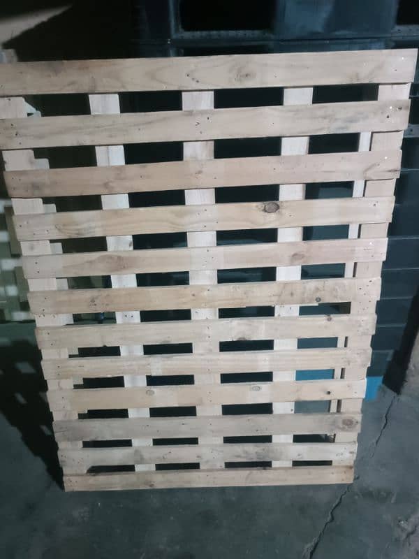 new pallet used pallet 17